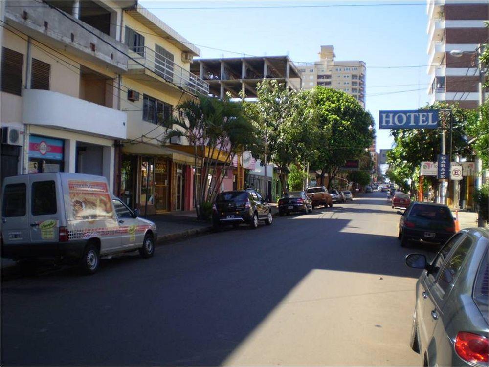 Hotel Colon Posadas Eksteriør billede