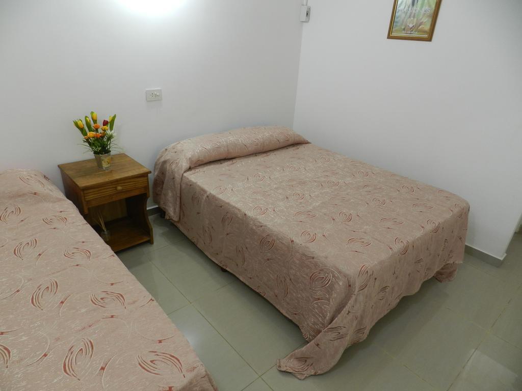 Hotel Colon Posadas Eksteriør billede