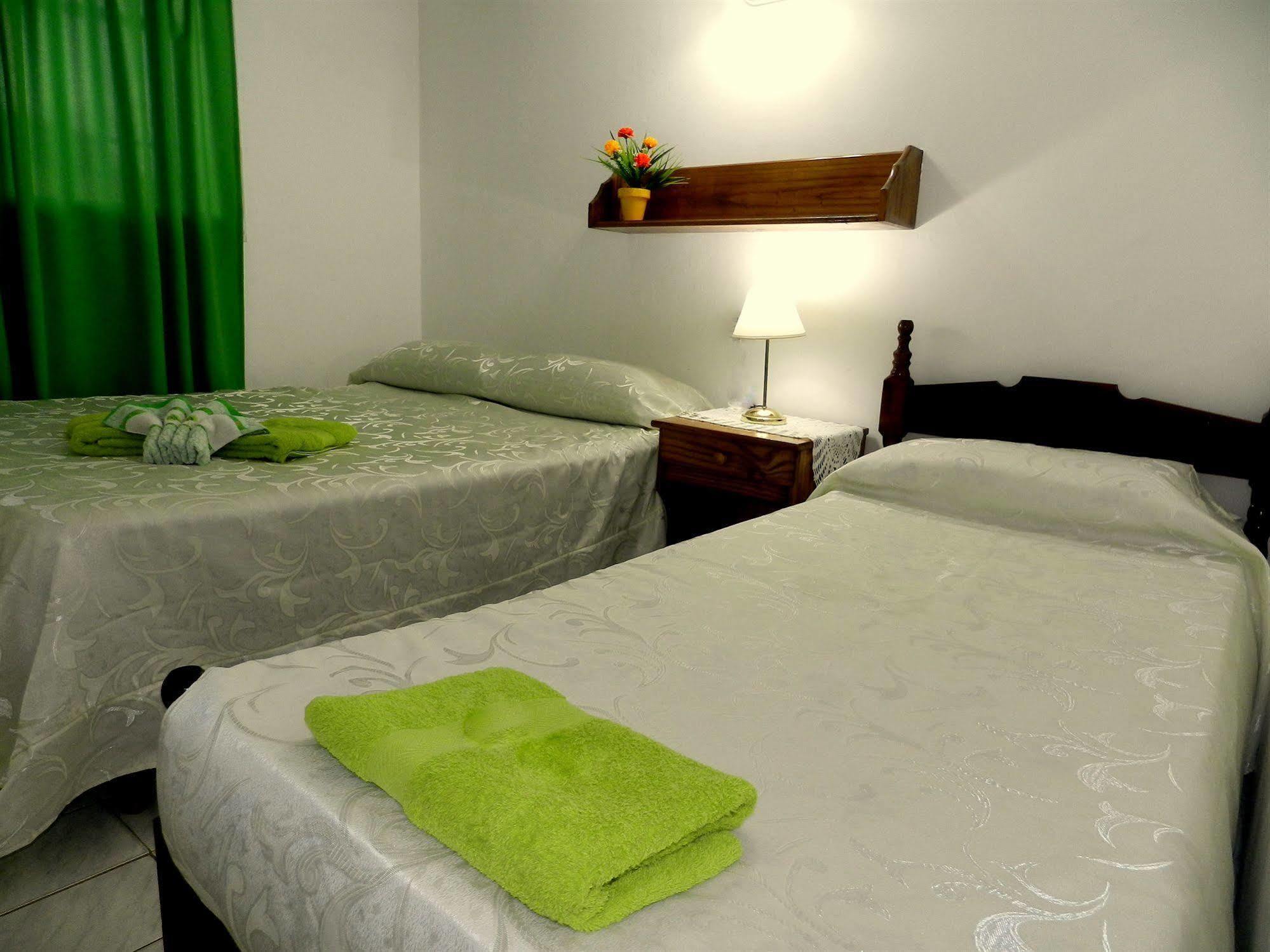 Hotel Colon Posadas Eksteriør billede